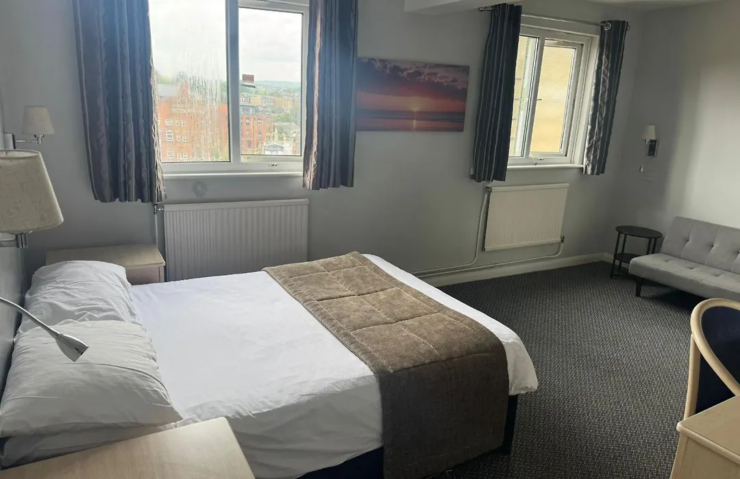 St George Hotel Rochester-Chatham-1