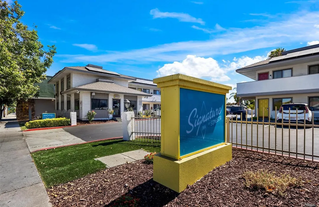 Signature Inn San Jose-1