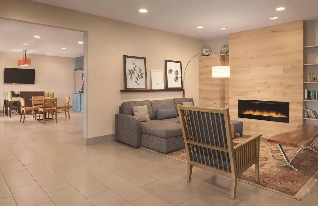 Country Inn & Suites By Radisson, Valparaiso, In-1