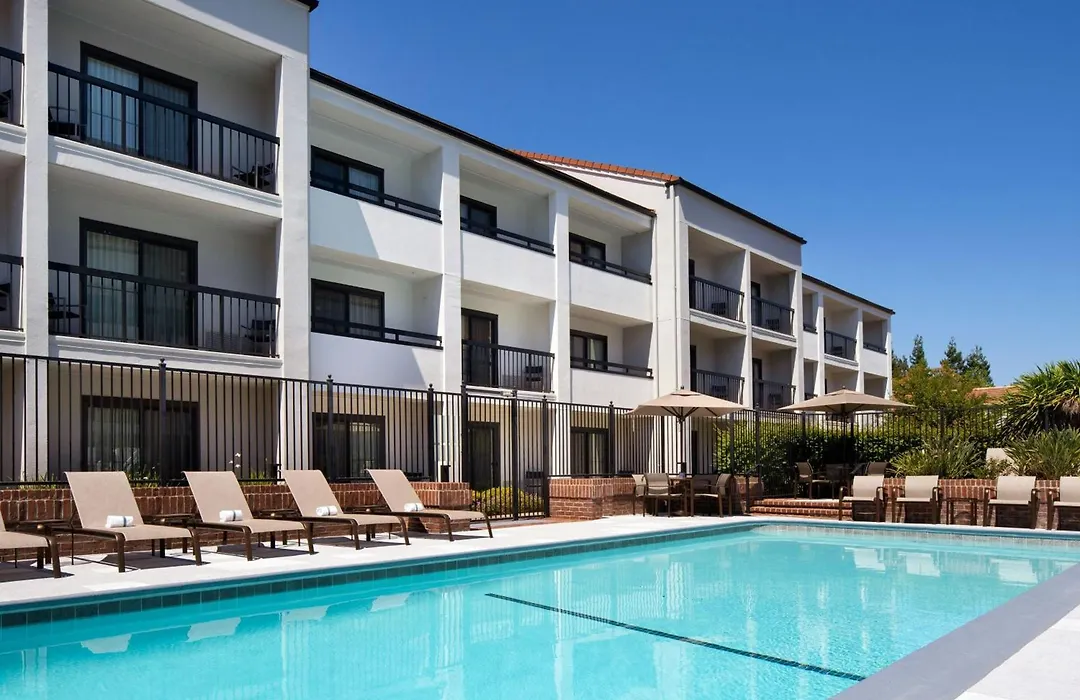 Courtyard San Jose Cupertino-1