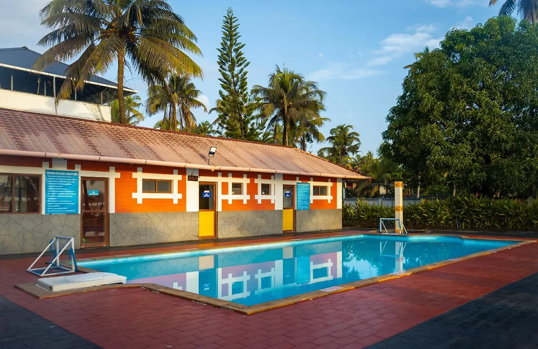 Renai Blue Waters Cherai-1