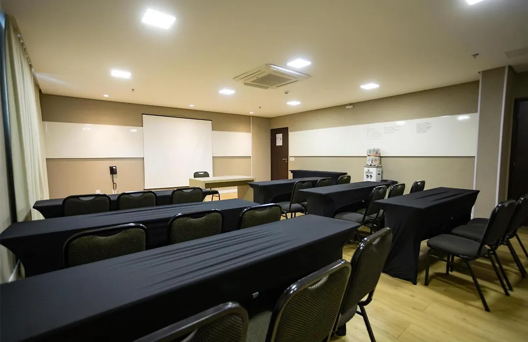 Hilton Garden Inn Maceio-1