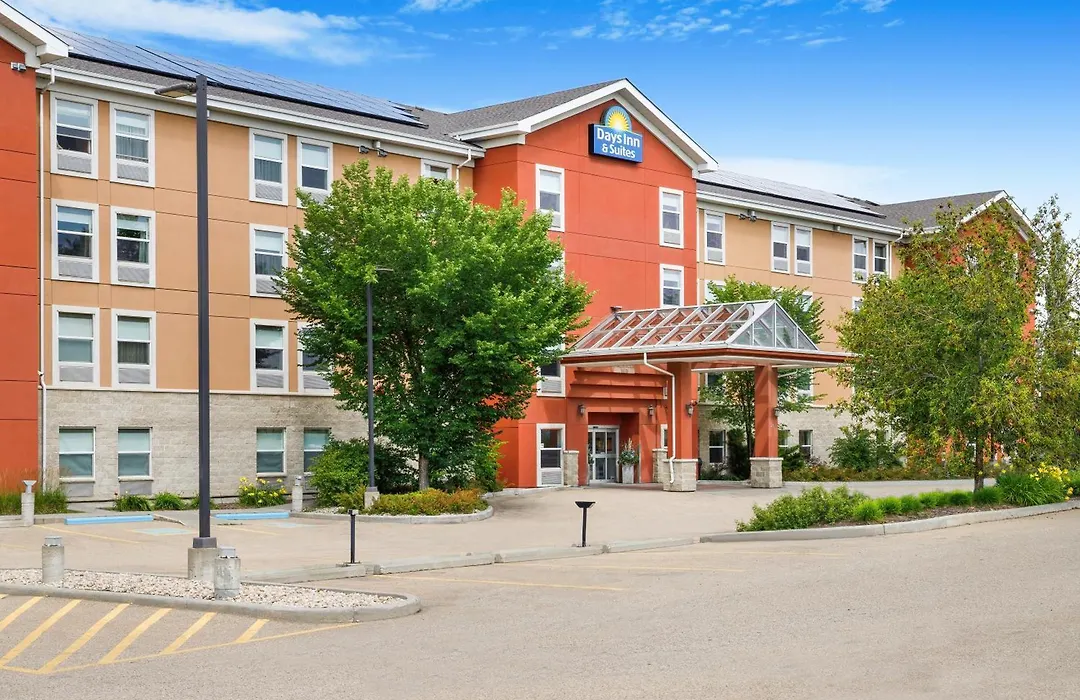 Days Inn & Suites By Wyndham Sherwood Park Edmonton-1