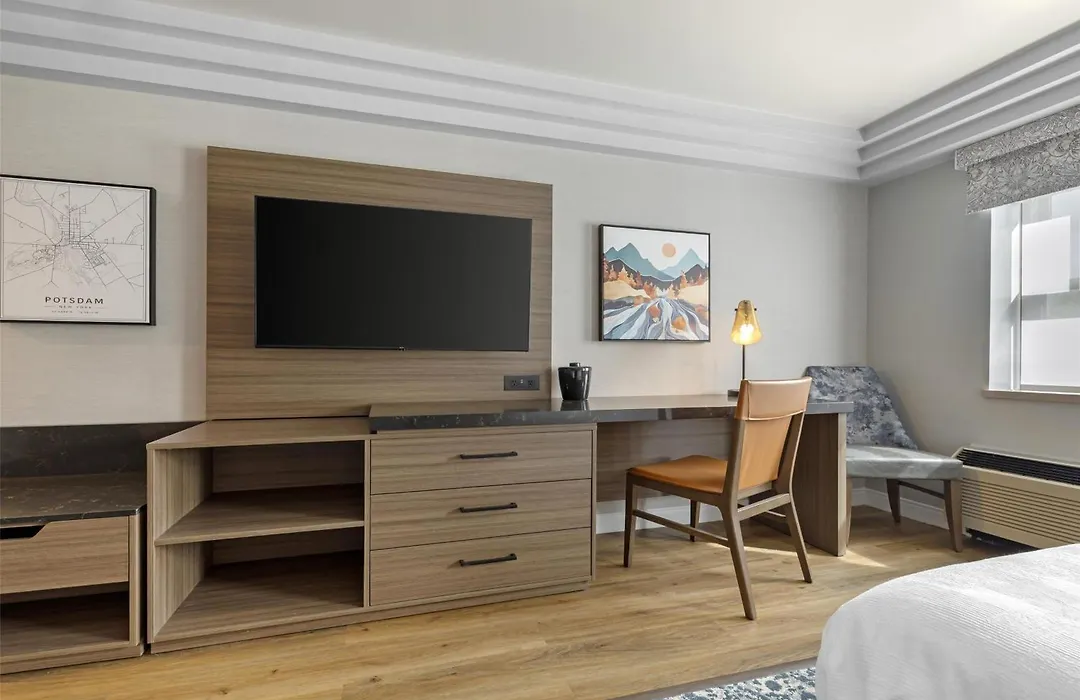 Best Western Potsdam University Park Inn, Ny-1