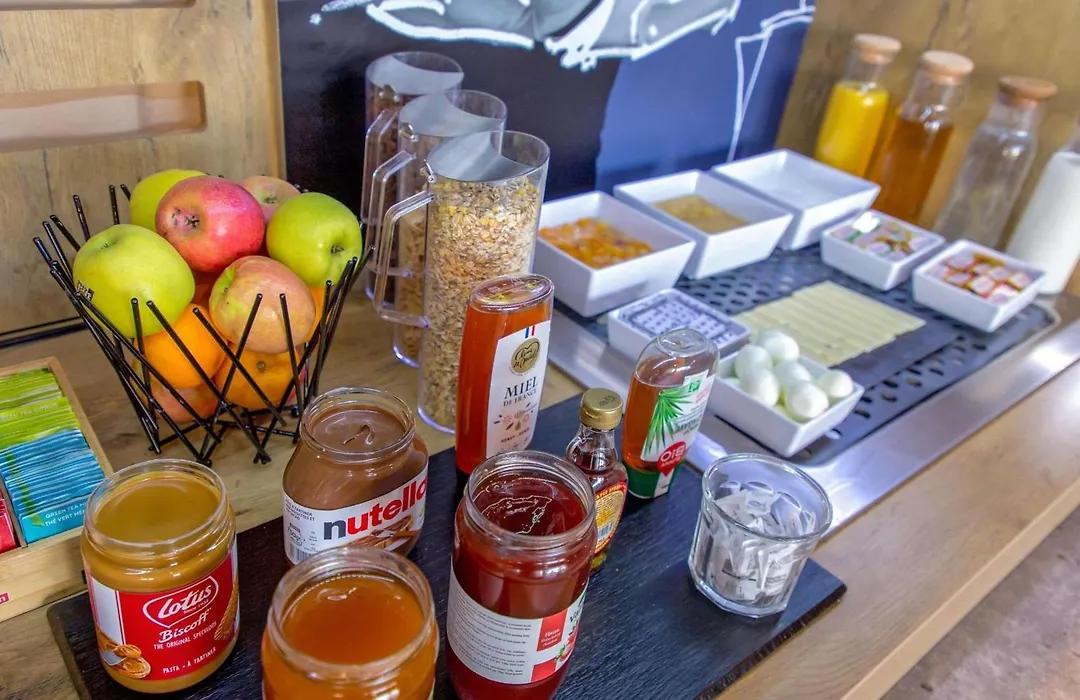 Ibis Budget Marseille Timone-1