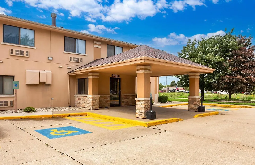Quality Inn Beloit-1