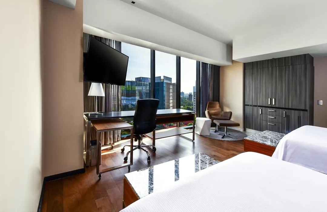 Krystal Grand Suites Insurgentes-1