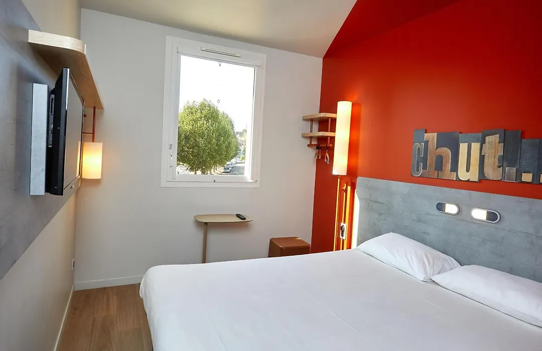 ibis budget Auxerre Centre-1