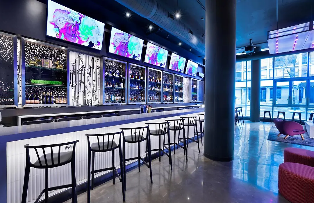 Aloft By Marriott Chicago Mag Mile-1
