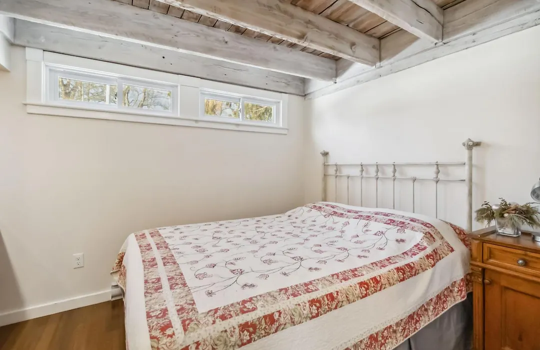 Alicion Bed & Breakfast-1