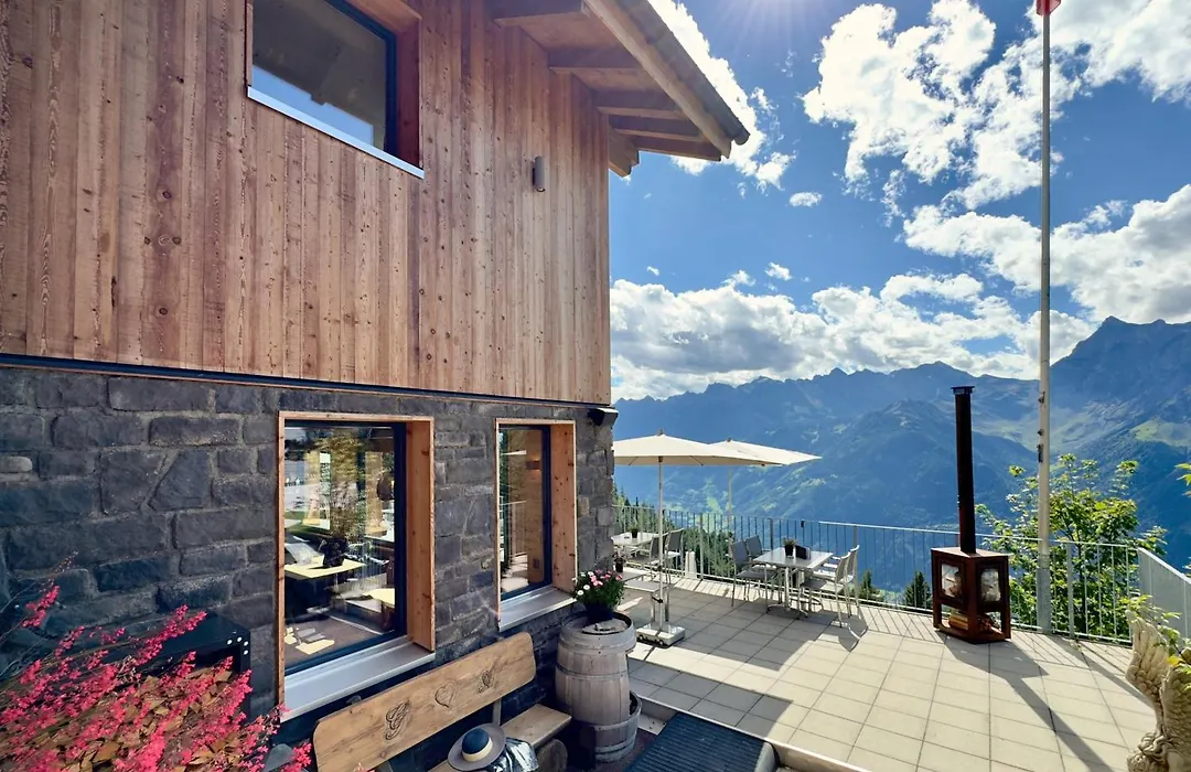 Berggasthaus Eggberge - Boutique Mountain Hotel - Access Via Cablecar-1