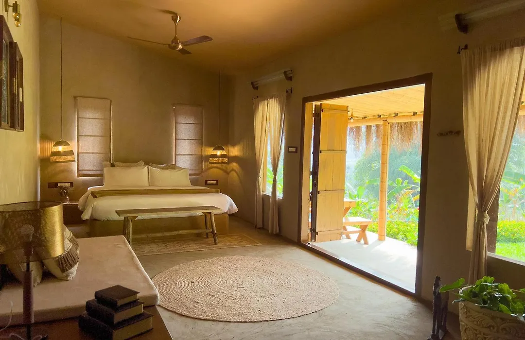 The Mudhouse Marayoor-1