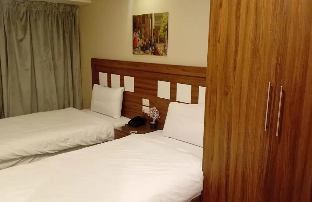 Royal Inn Residence-1