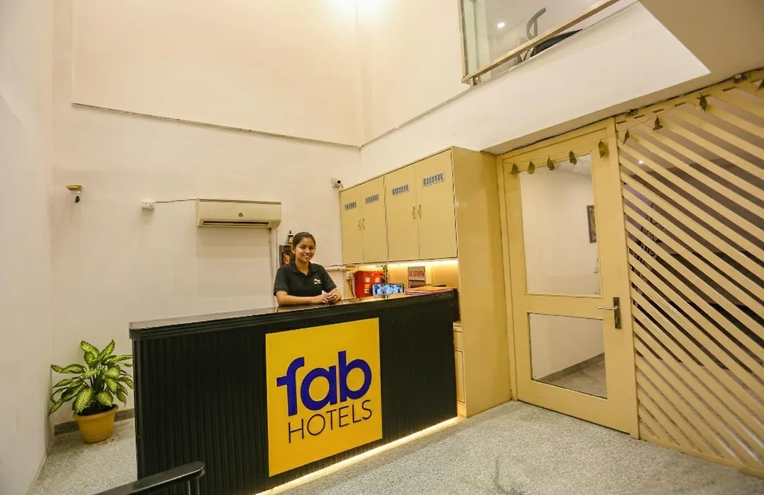 Fabhotel Moro Paschim Vihar-1