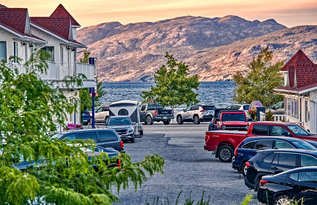 Kettle Valley Beach Resort-1