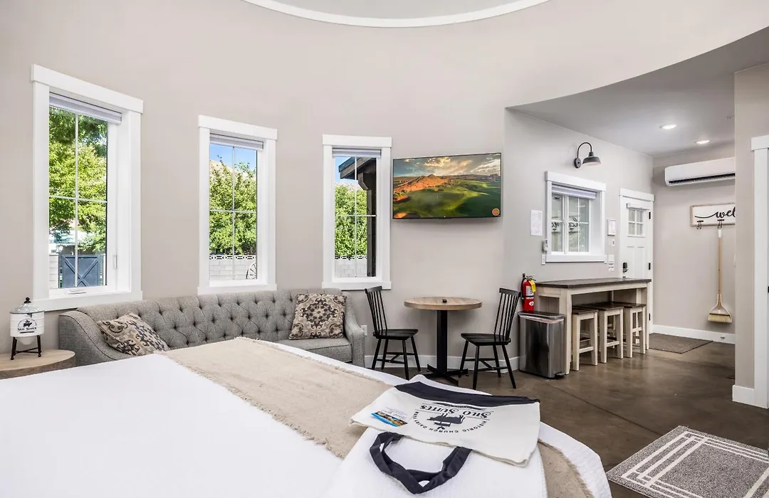 Silo Stay With King Bed & Loft / Near Zion & Hot Springs-1