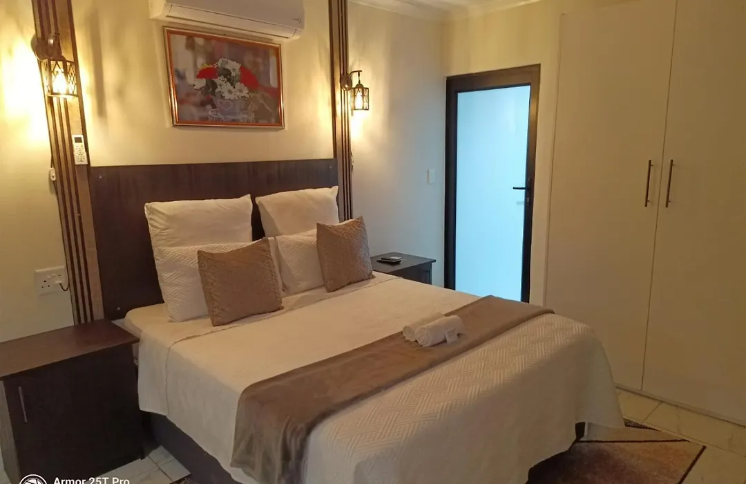 Meredale Lodge-1