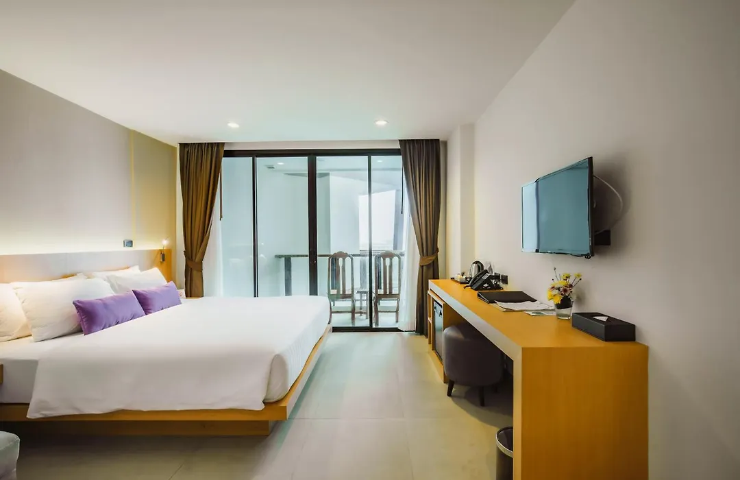 The Lunar Patong-1