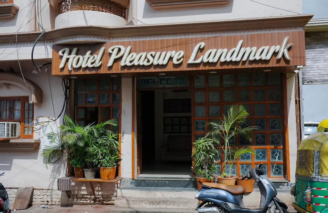 Hotel Pleasure Landmark-1