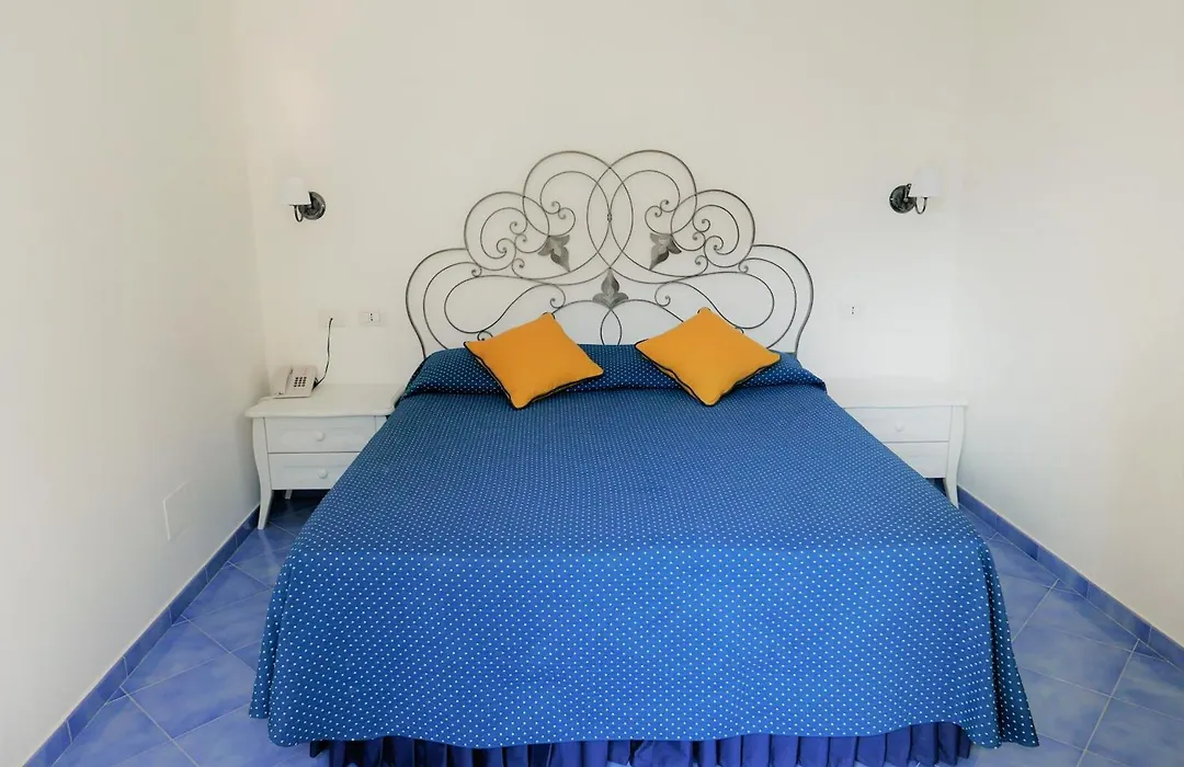 Hotel Vittoria-1