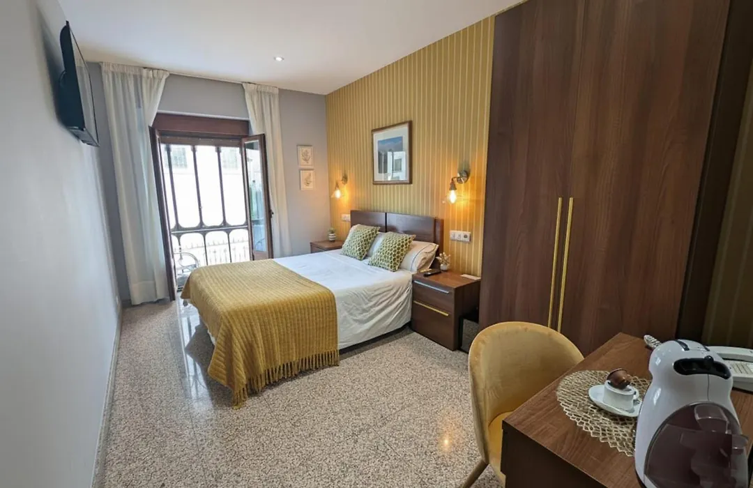 Hotel Arcos Catedral-1