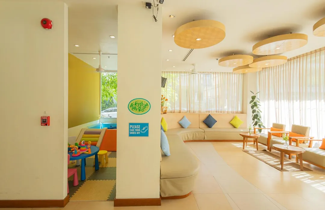 Ashlee Plaza Patong Hotel & Spa-1