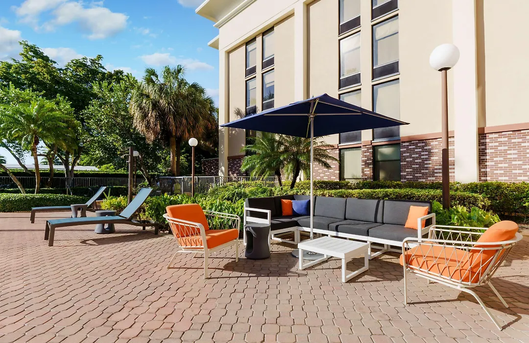 Hampton Inn Ft. Lauderdale-Cypress Creek-1