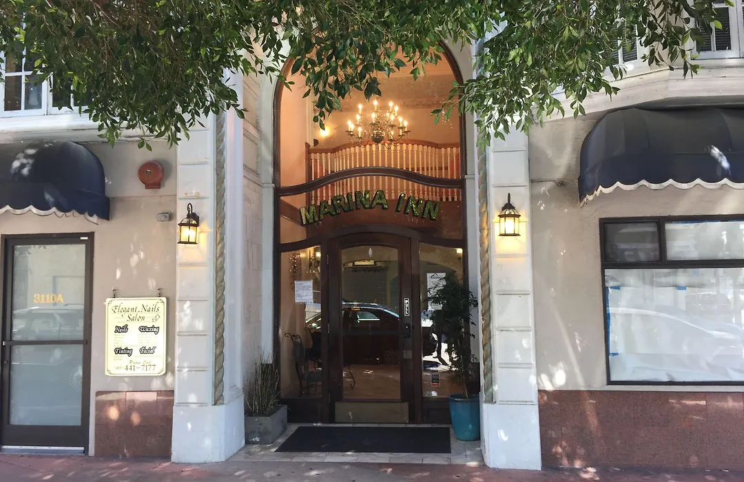 Marina Inn-1