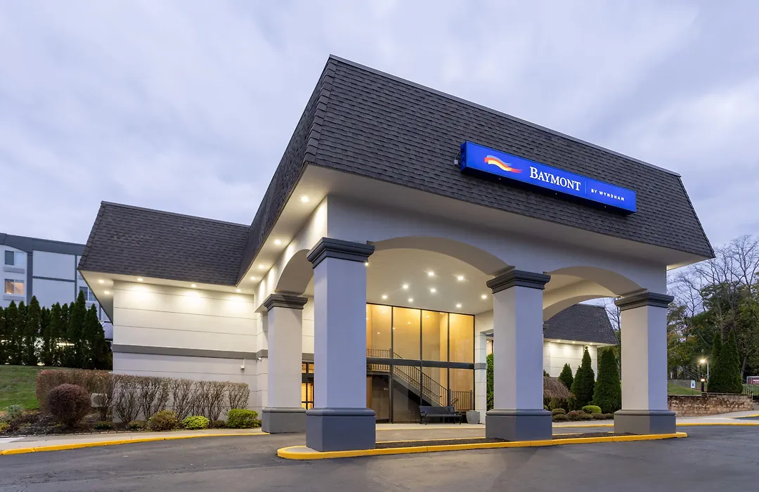 Baymont By Wyndham White Plains - Elmsford-1
