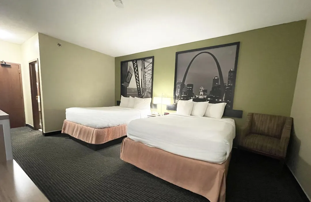 Super 8 By Wyndham St Charles-1