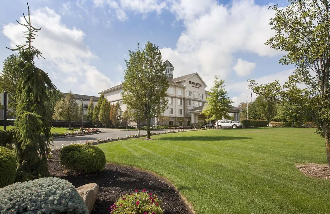 Doubletree By Hilton Nanuet-1