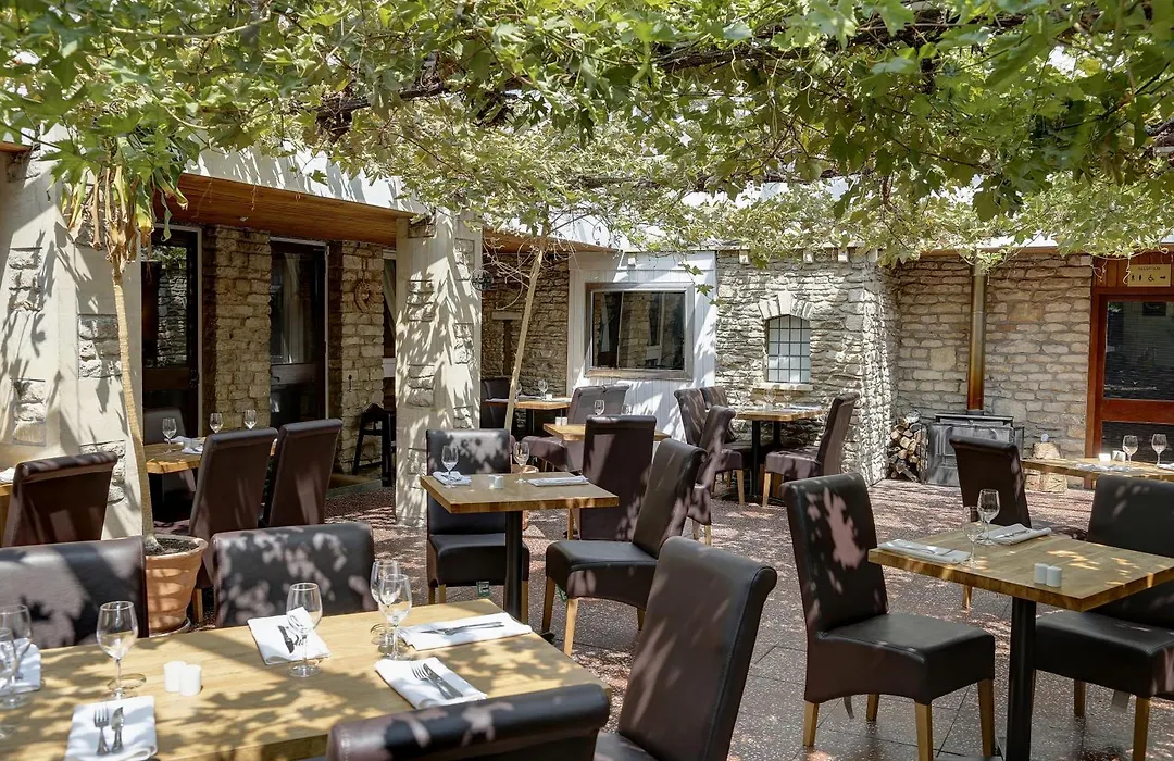 Best Western Compass Inn-1