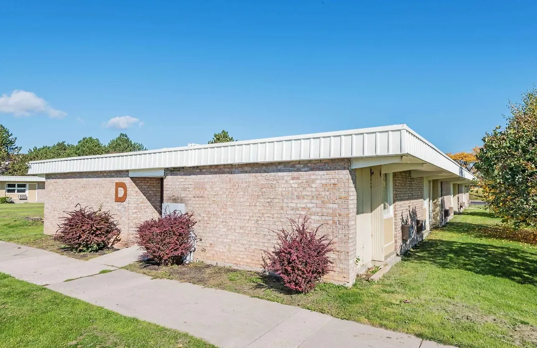 Days Inn By Wyndham Henrietta/Rochester Area-1