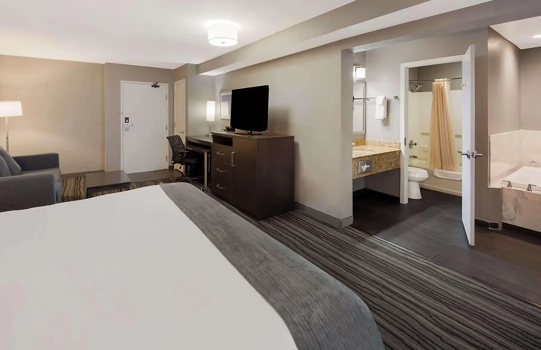Best Western Riverside Inn-1