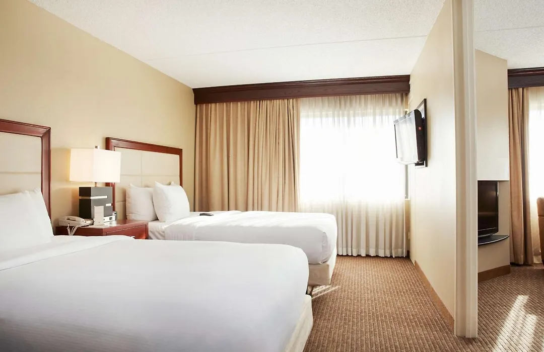 Doubletree Suites By Hilton Hotel Cincinnati - Blue Ash-1