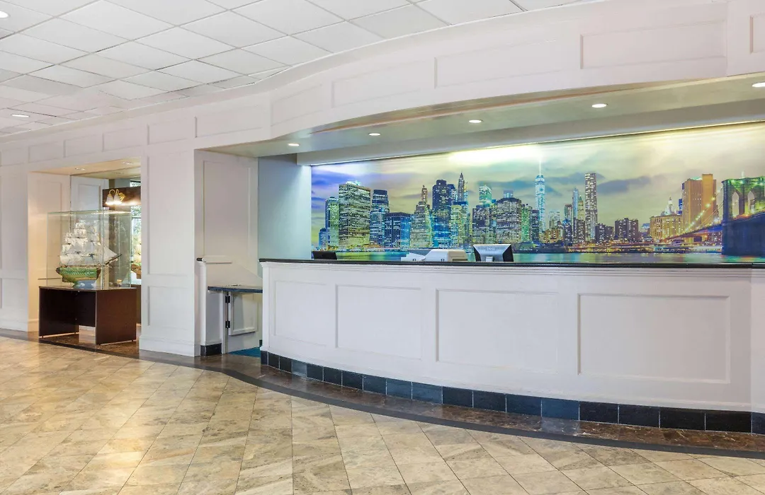 La Quinta By Wyndham Secaucus Meadowlands-1