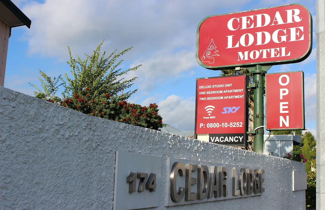 Cedar Lodge Motel Hamilton-1