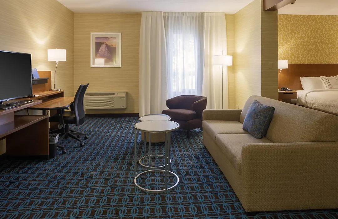 Fairfield Inn & Suites By Marriott Belleville-1