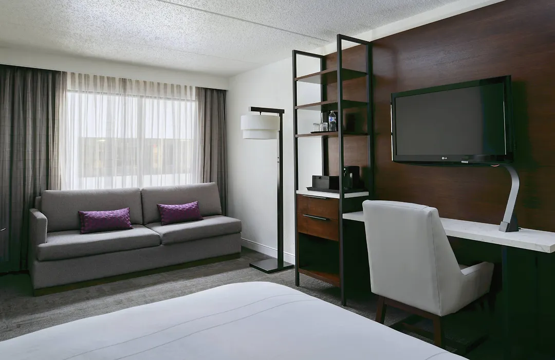 Marriott East Lansing At University Place-1