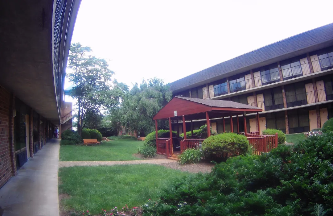 Quality Inn Vienna - Tysons Corner-1