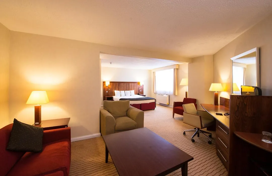 Holiday Inn Northampton By Ihg-1