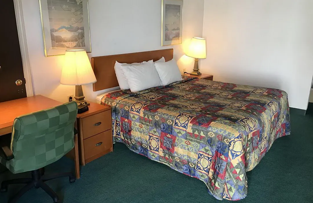 Maryville Inn-1