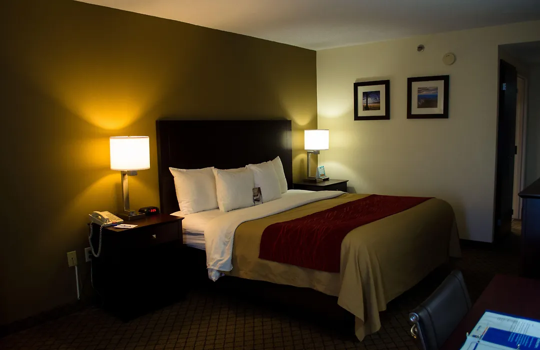 Quality Inn Clarksville - Exit 11-1