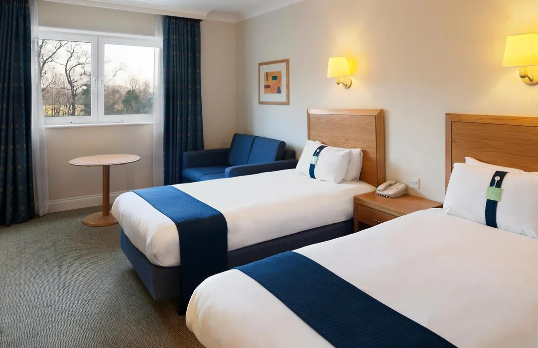 Holiday Inn Edinburgh Zoo By Ihg-1