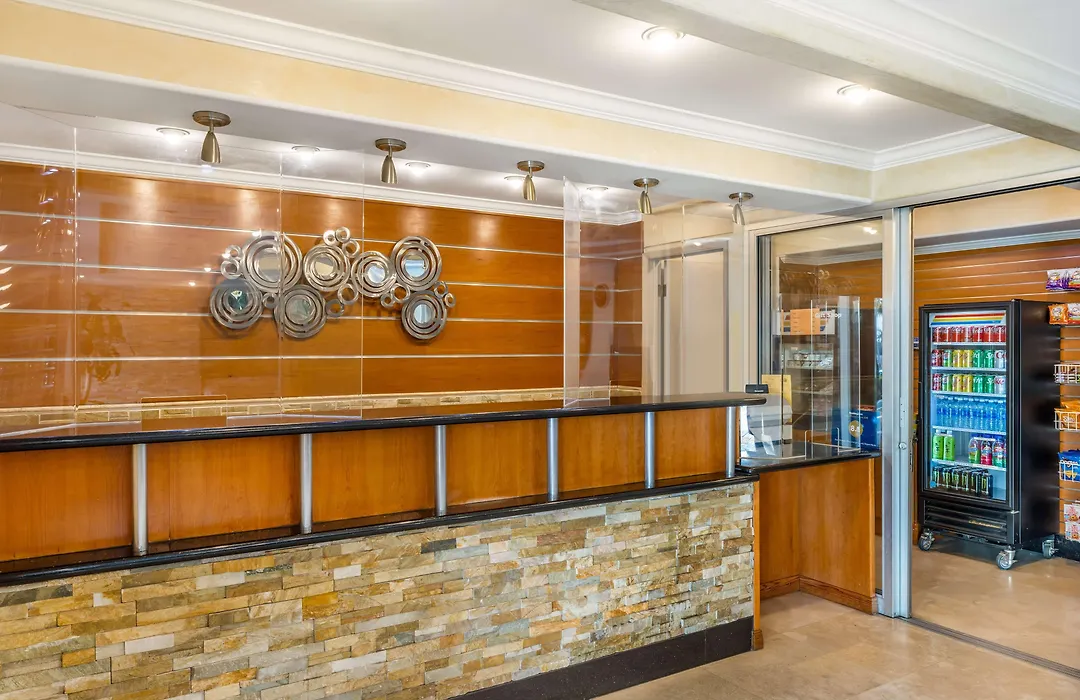 Best Western Plus Orange County Airport North-1