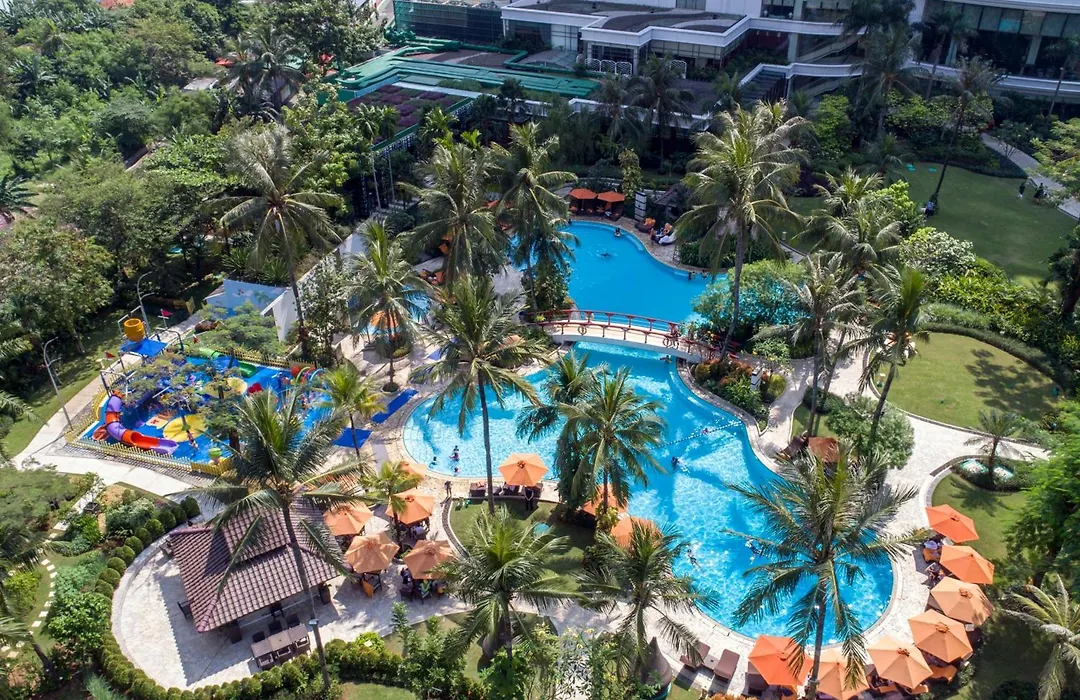Shangri-La Jakarta-1