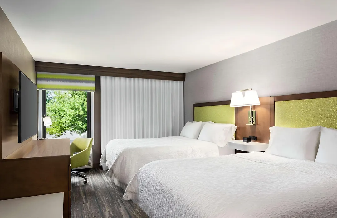 Hampton Inn Milwaukee Brookfield-1