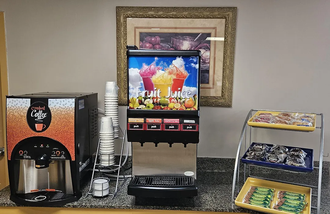 Days Inn By Wyndham Norfolk Airport-1