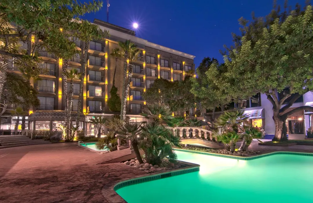 Hotel Lucerna Tijuana-1