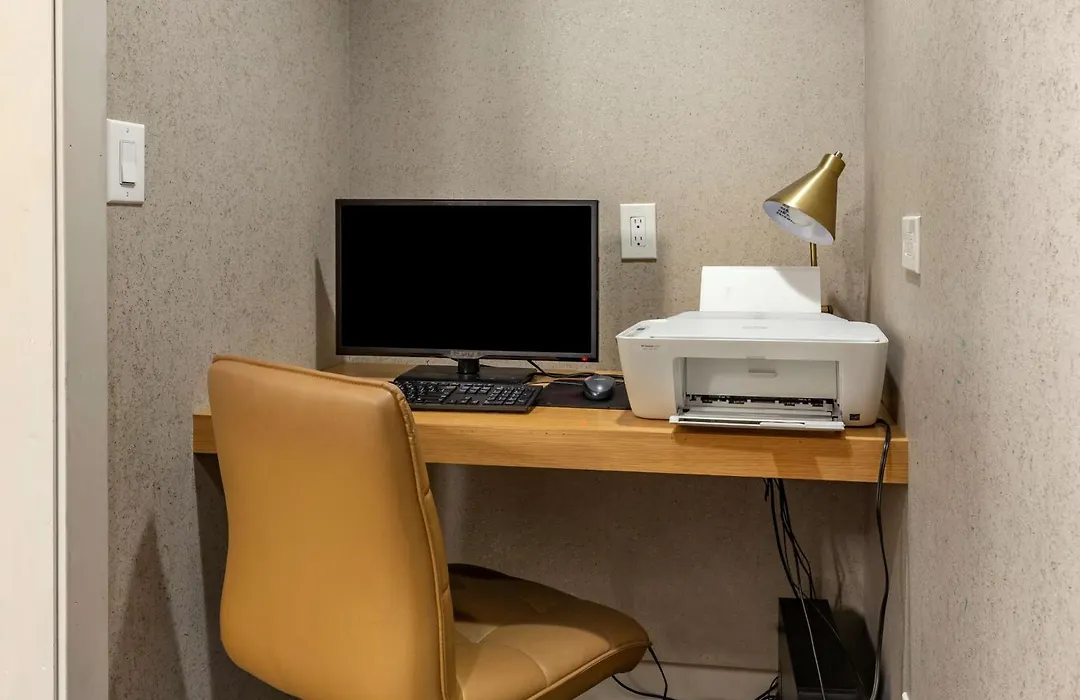 Best Western Plus University Inn-1